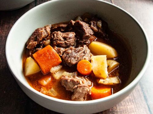 How to Make Beef Stew in a Dutch Oven: Easy, Hearty & Delicious
