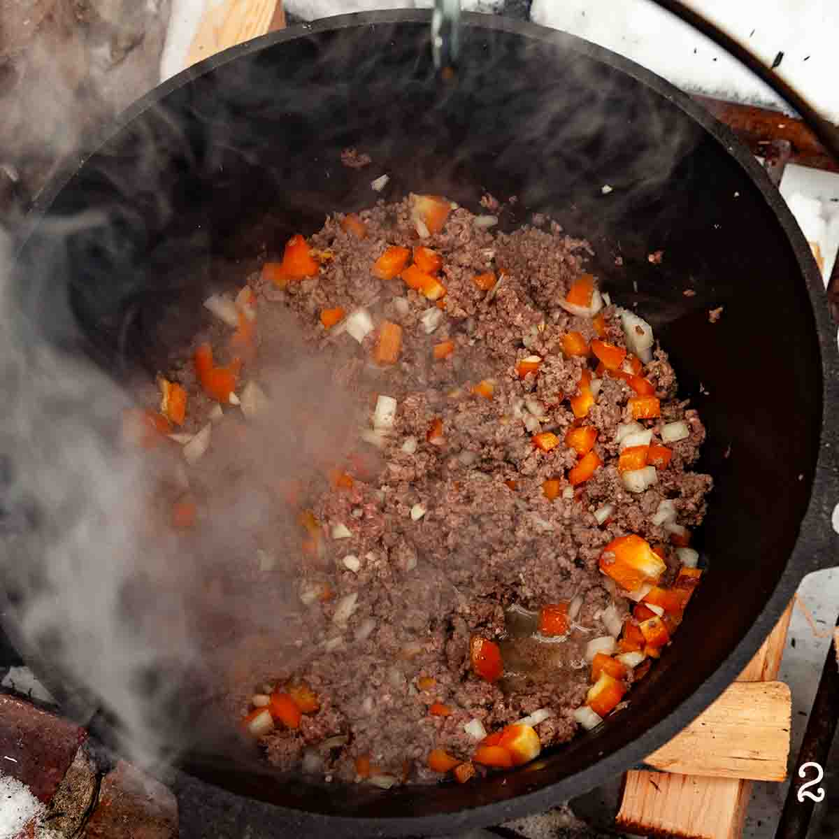 Dutch Oven Campfire Chili Camp.Grill.Eat.
